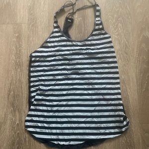 Lululemon Tank. Size 4/6